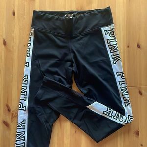 PINK Victoria’s Secret leggings